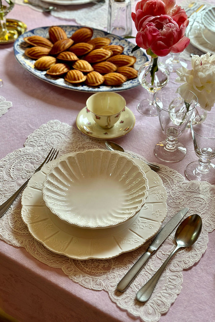 'Eugenie' Lace Orchid Flower & Leaves Placemat, 35 x 50cm