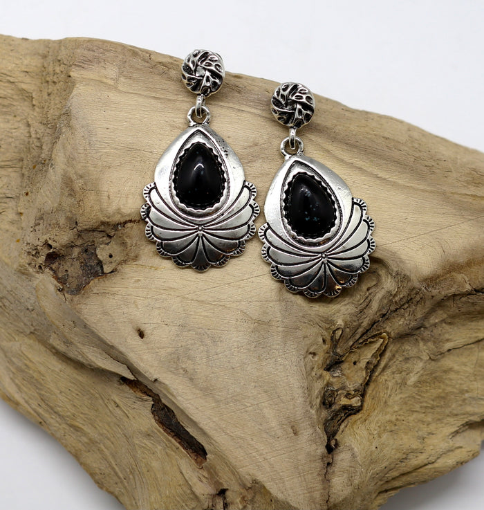 Western Style Floral Dangle Earrings